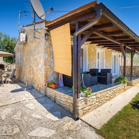 Romana